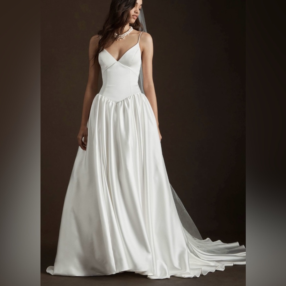 Jenny by Jenny Yoo Sheridan Drop-Waist
Stretch-Satin Wedding Gown